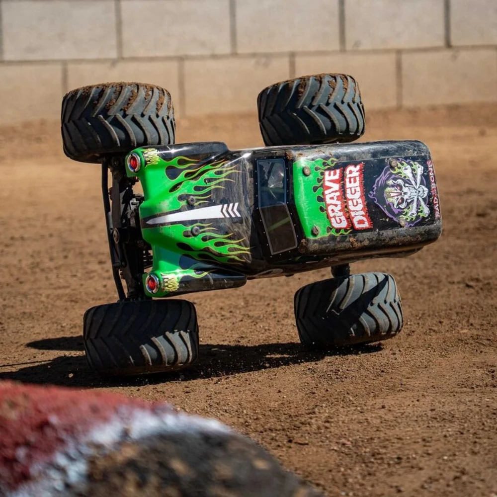 Losi LMT Son-Uva Digger RTR 1/8 4WD Solid Axle Monster Truck