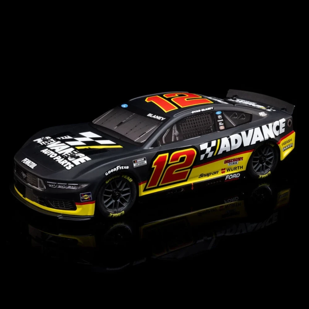 Voiture Miniature Lionel Racing Ryan Blaney 2025 - No.12 Ford Mustang - Échelle 1:64 - Pneus Roulants - 12